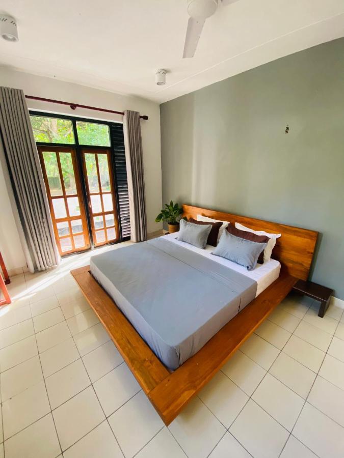 Surf N Spice - Hiriketiya Hotel Dikwella Ngoại thất bức ảnh