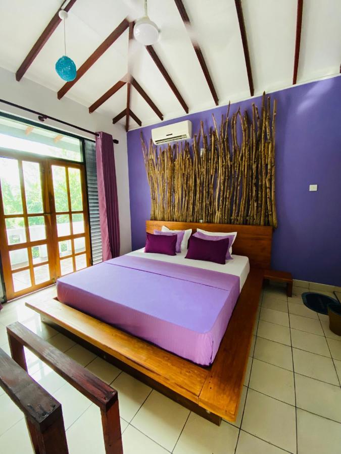 Surf N Spice - Hiriketiya Hotel Dikwella Ngoại thất bức ảnh
