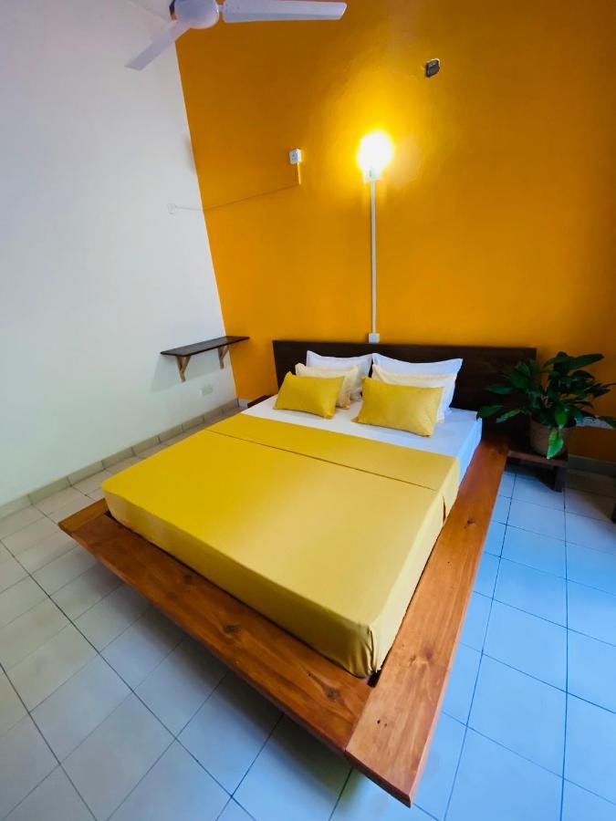 Surf N Spice - Hiriketiya Hotel Dikwella Ngoại thất bức ảnh