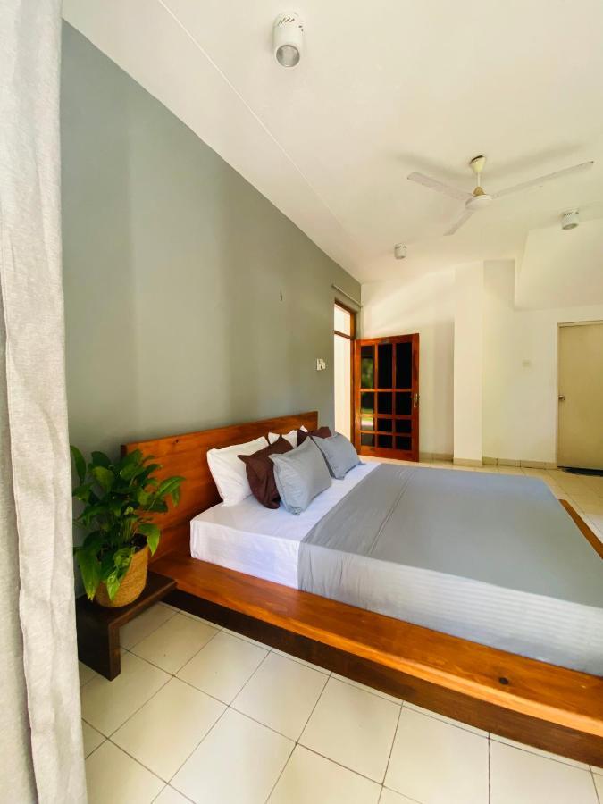 Surf N Spice - Hiriketiya Hotel Dikwella Ngoại thất bức ảnh
