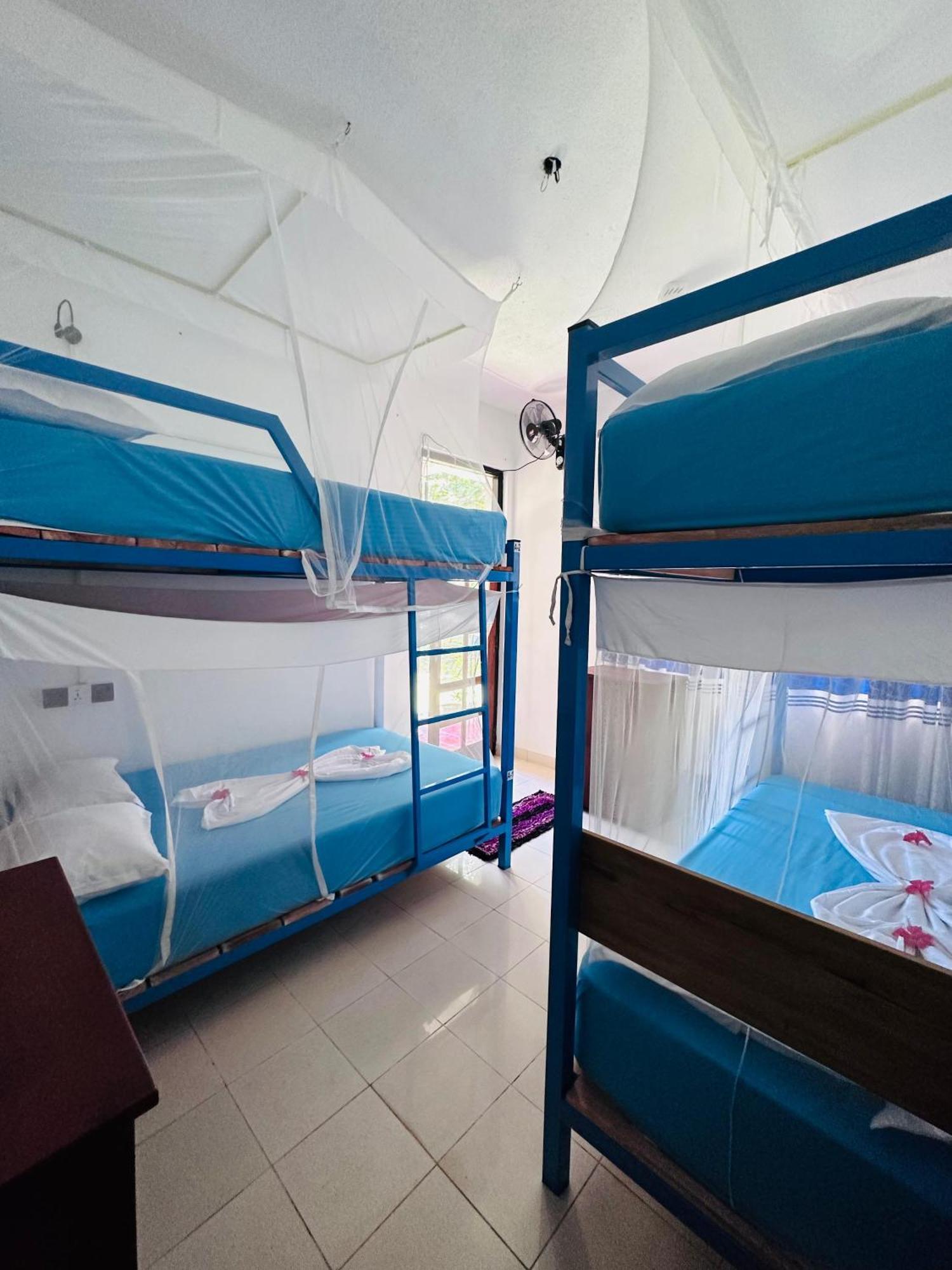 Surf N Spice - Hiriketiya Hotel Dikwella Ngoại thất bức ảnh